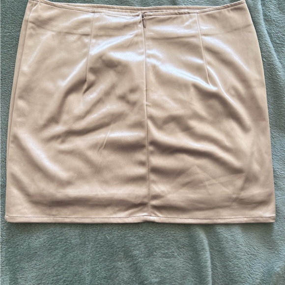 Satin Skirt - Nude - Picture 2 of 5